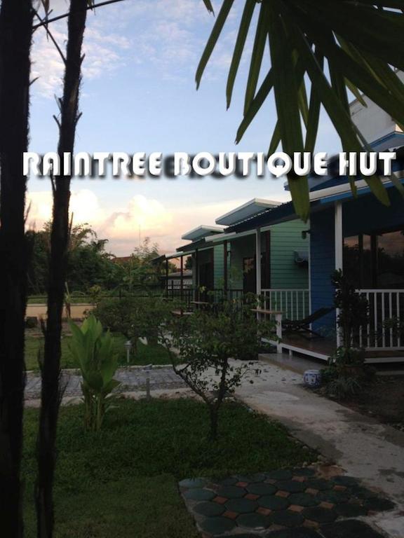 Raintree Boutique Hut Homestay